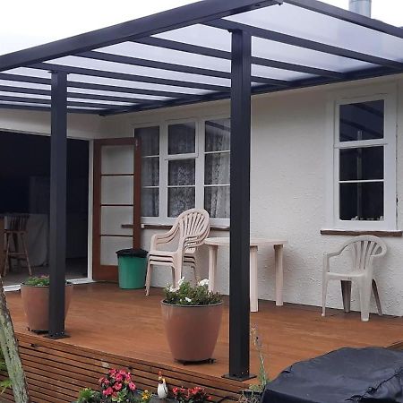 Vila The_Cozy_Batch With A Rural View Whanganui Exteriér fotografie