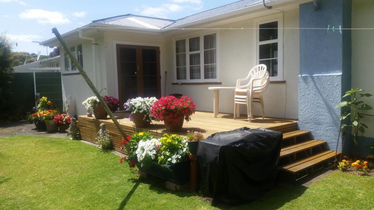 Vila The_Cozy_Batch With A Rural View Whanganui Exteriér fotografie